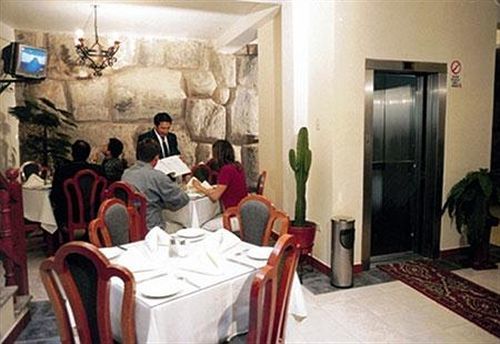 Hotel Del Prado 3*
