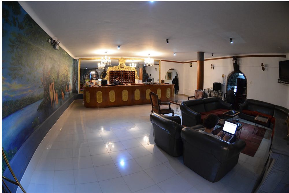 Hacienda Plaza 3*