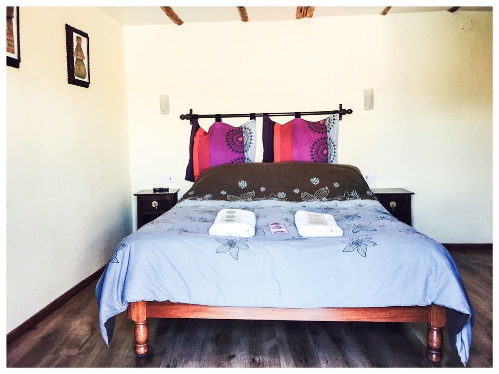 Bed & Breakfast Casona Les Pleiades 2*