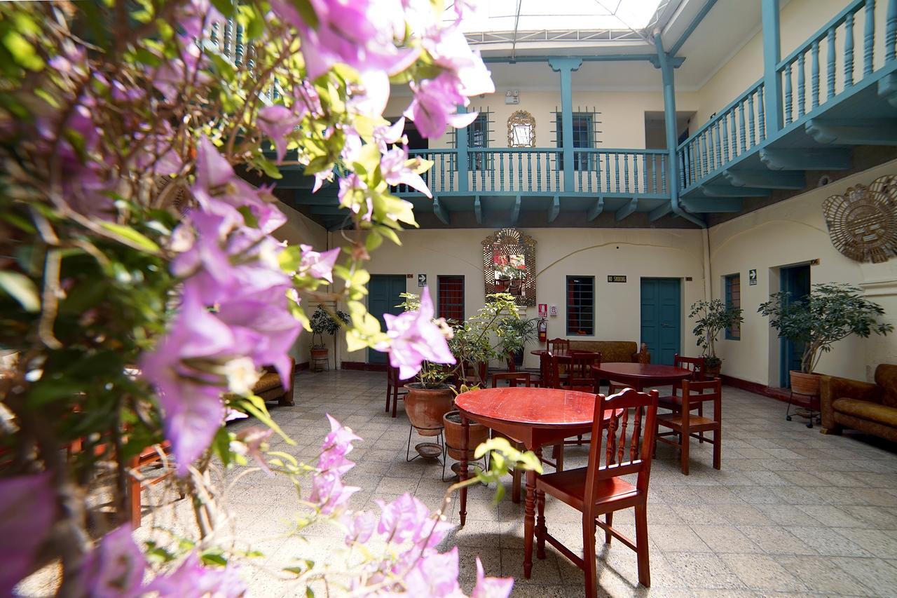 Hostal Suecia 2 2*