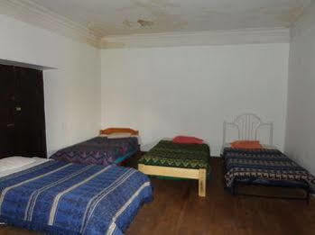 Inti Bed & Breakfast 2*