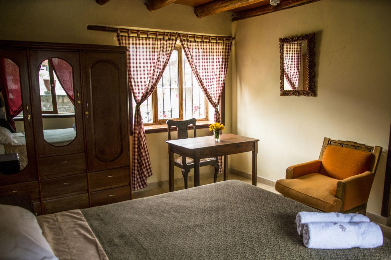 Mercedes Lodge *