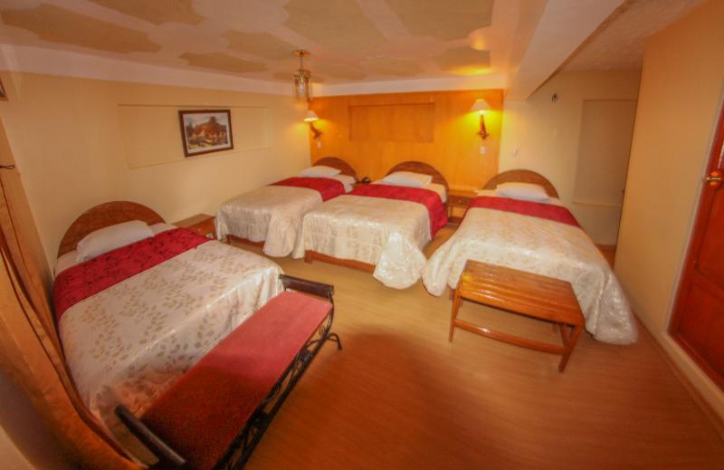 San Blas Plaza Bed & Breakfast 2*