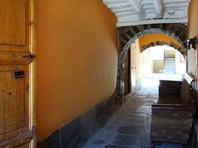 Casa de hóspedes Qorichaska 2*