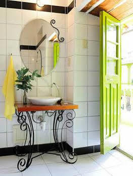 Hotel Niños Meloc 2*