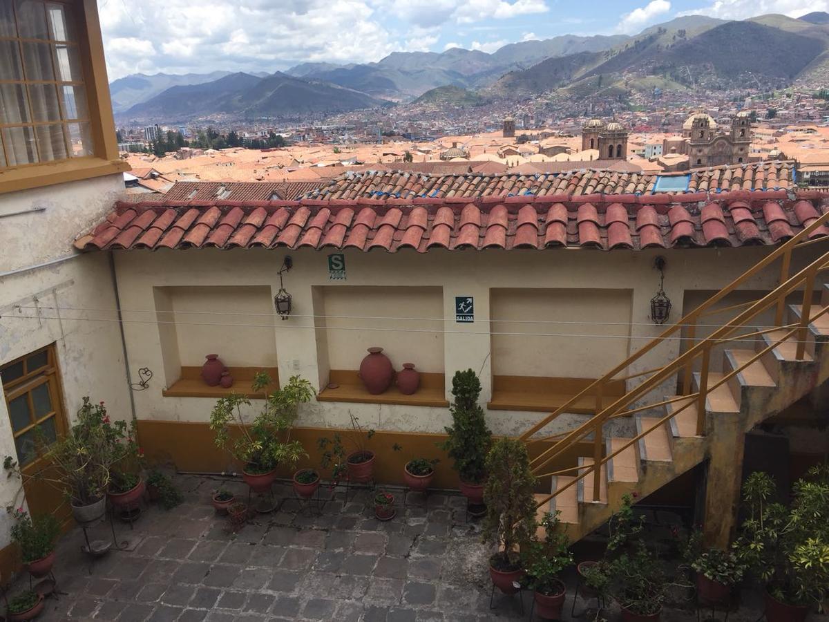 San Cristobal * Cusco