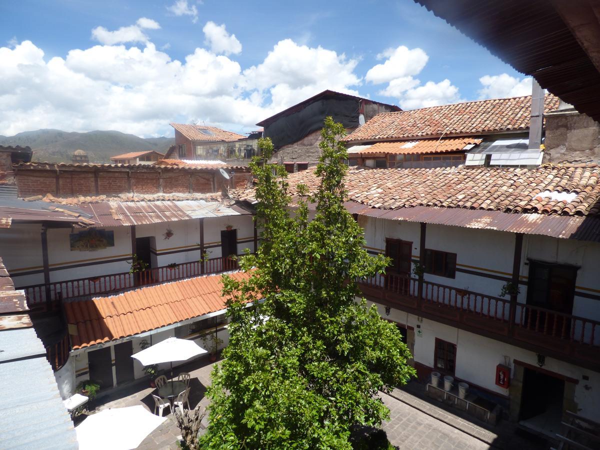 The Grassshopper Plaza De Armas Hostel Cusco