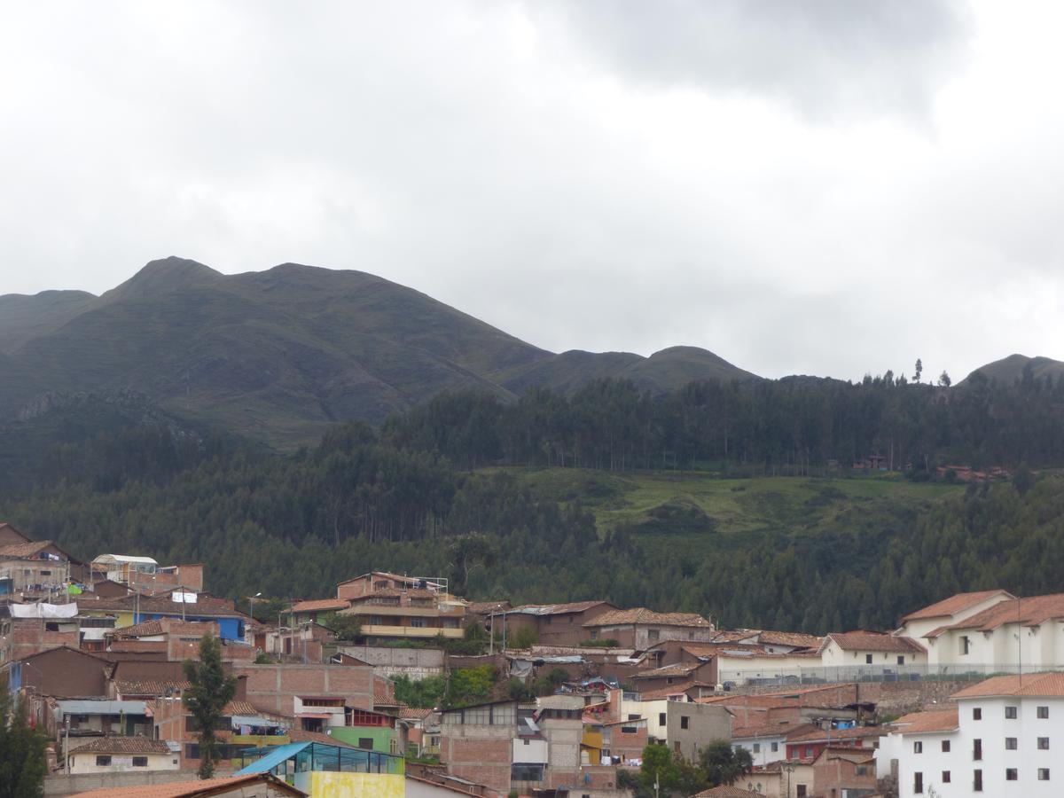 Hostel The Grassshopper Plaza De Armas Cusco