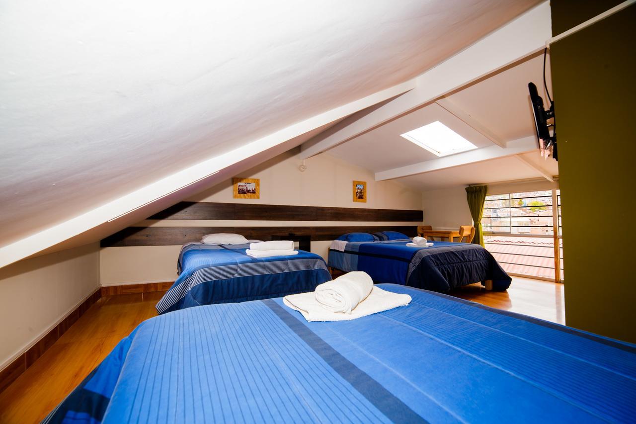 Ukukus Hostel *