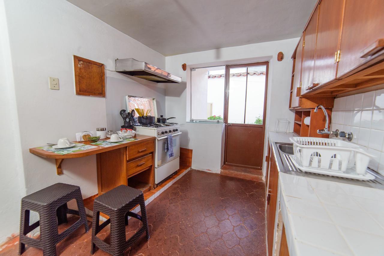 Apartment & *