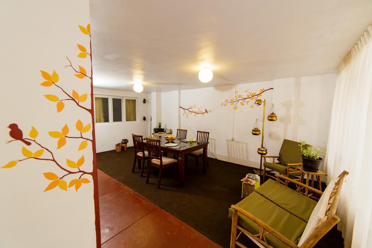 Apartment & *
