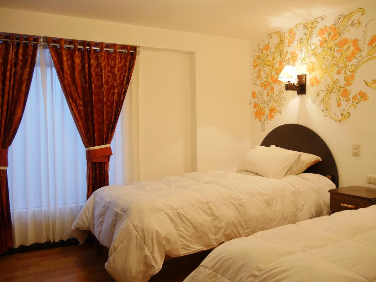 La Estancia Hotel