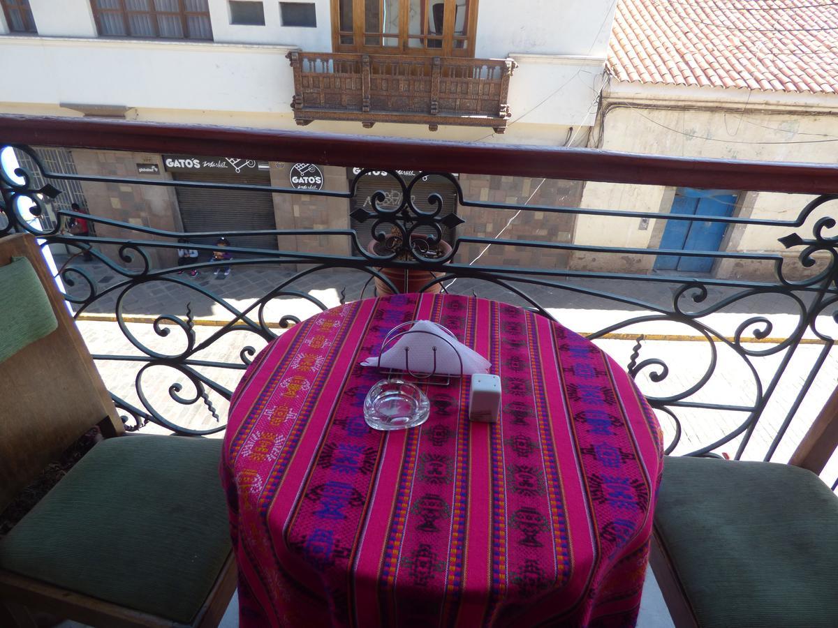 The Grassshopper Plaza De Armas *