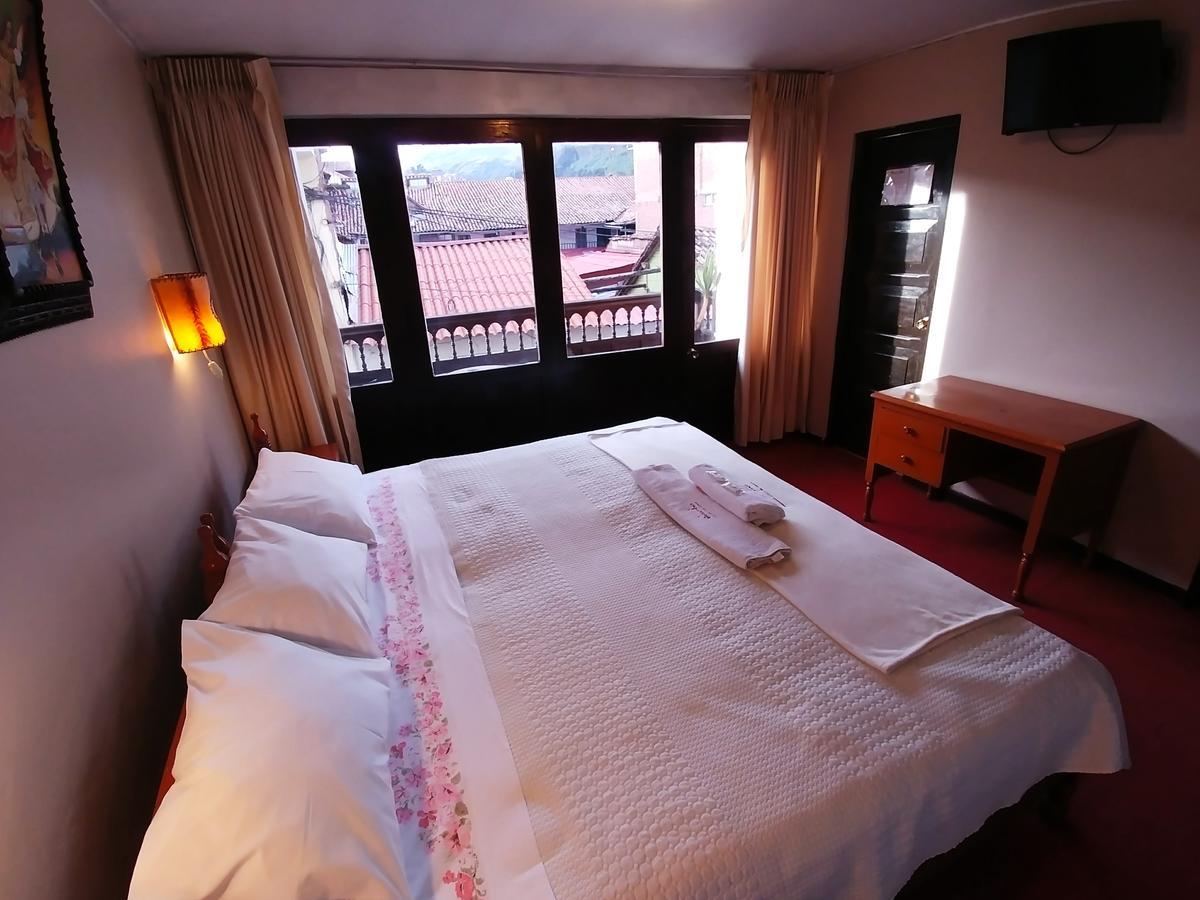 Casona Quera Hotel