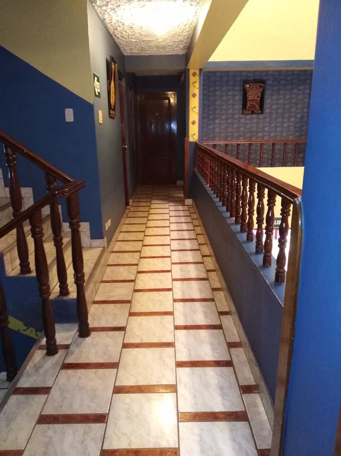 Alejandros Hotel