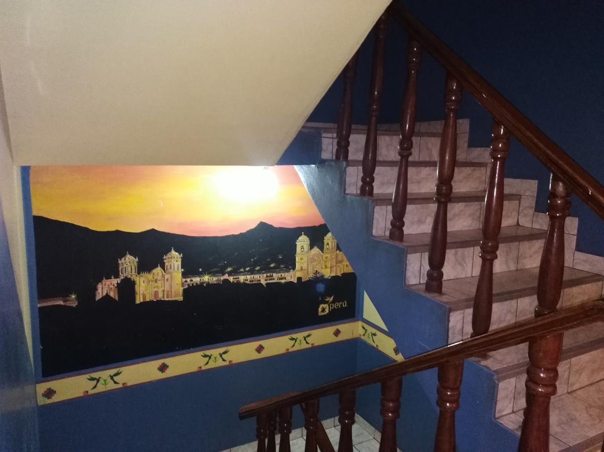 Alejandros Hotel