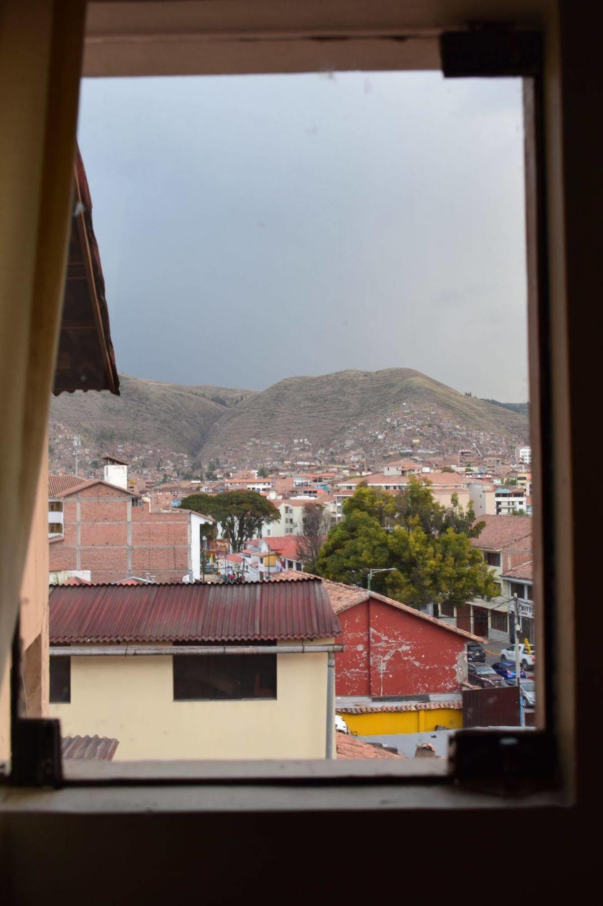 Guest house Pirwa Garcilaso 2*