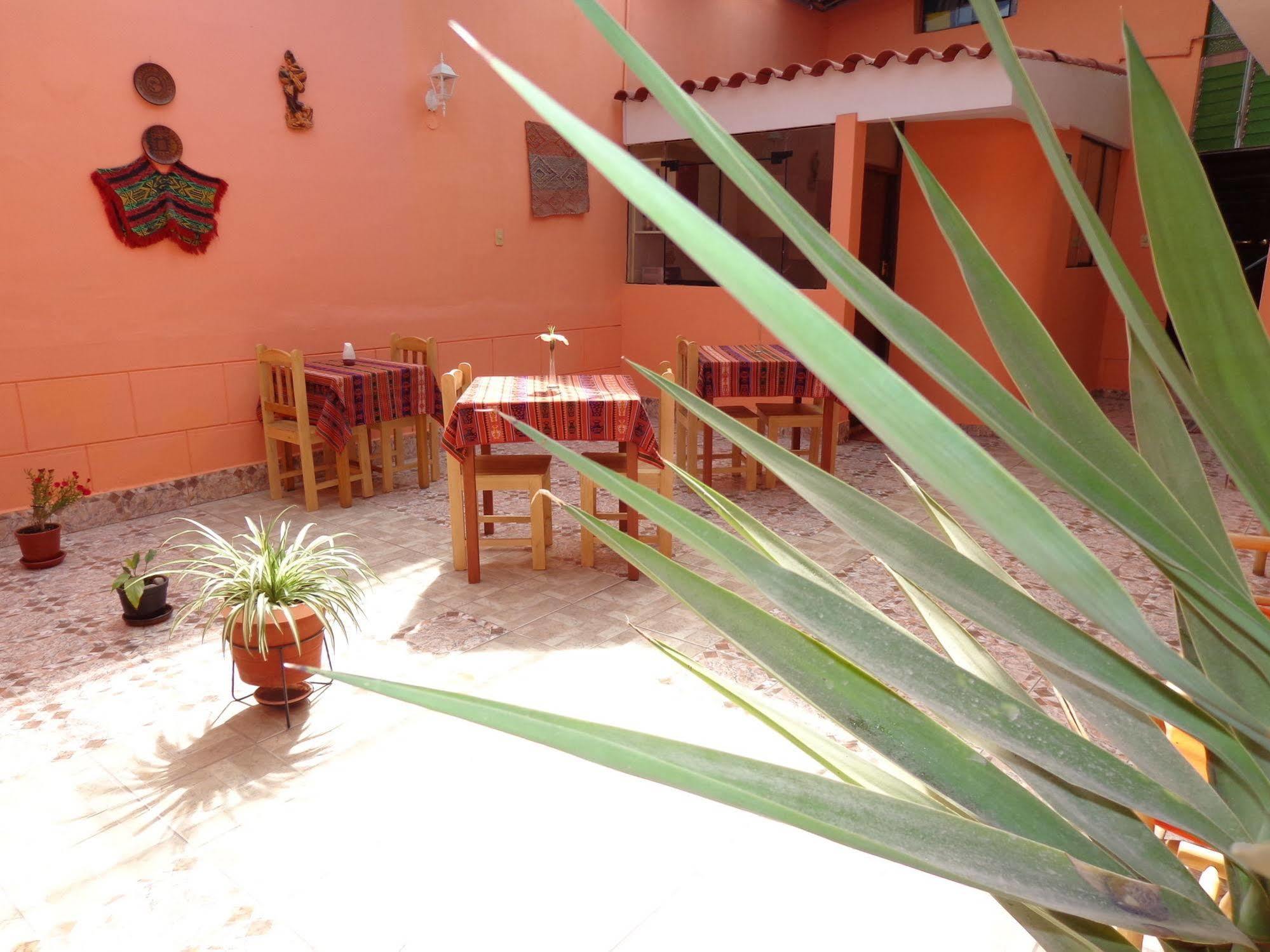 Casa Inkusco Guest house 2*