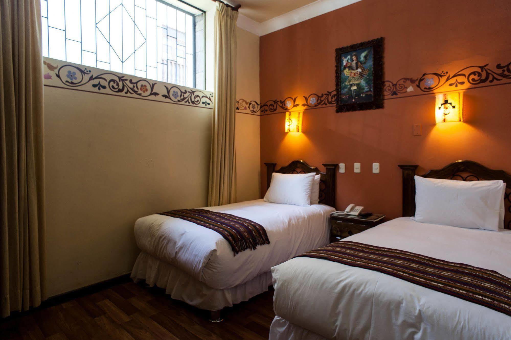 Hotel Rojas