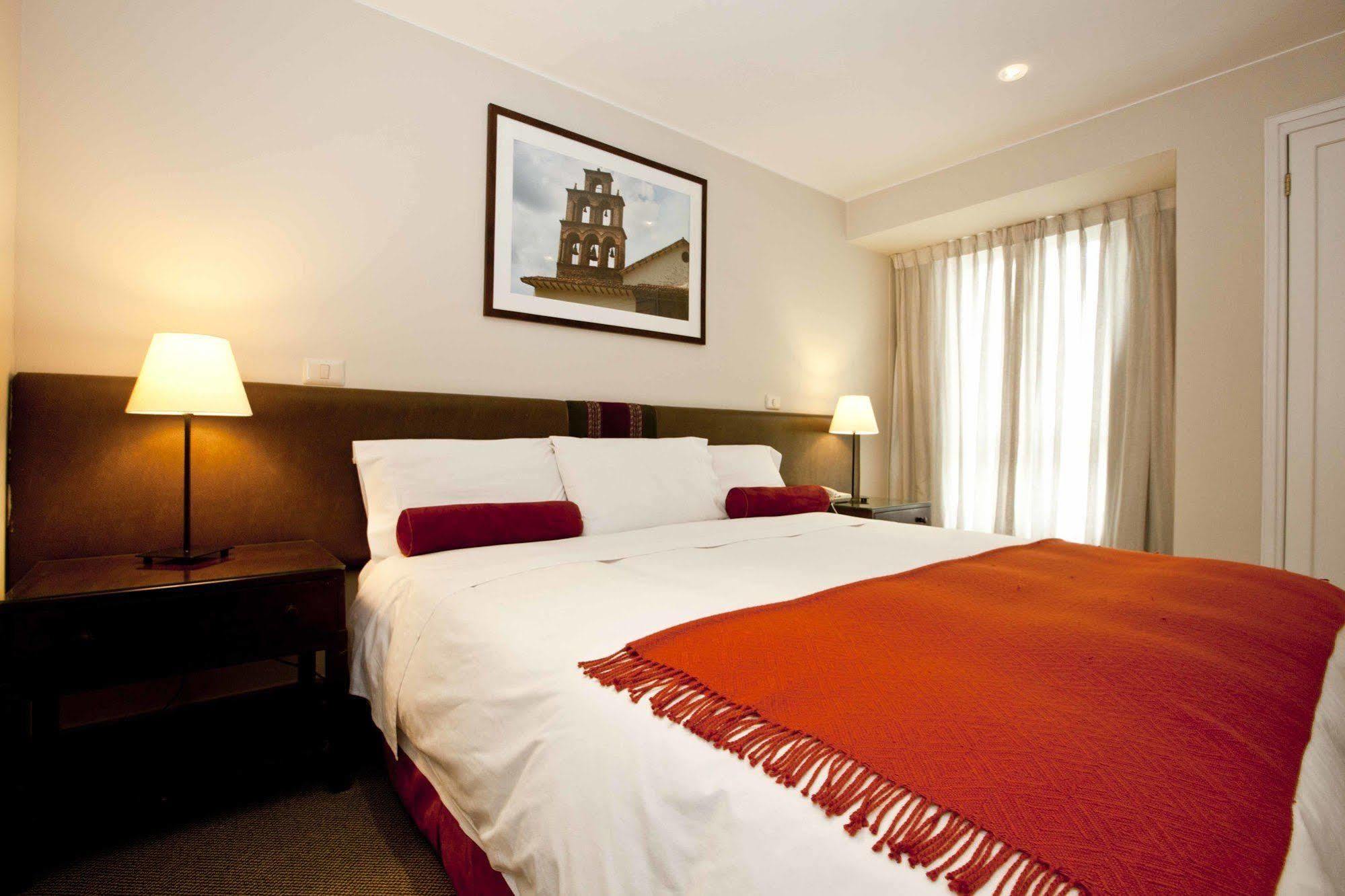 Hotel Lp Portales