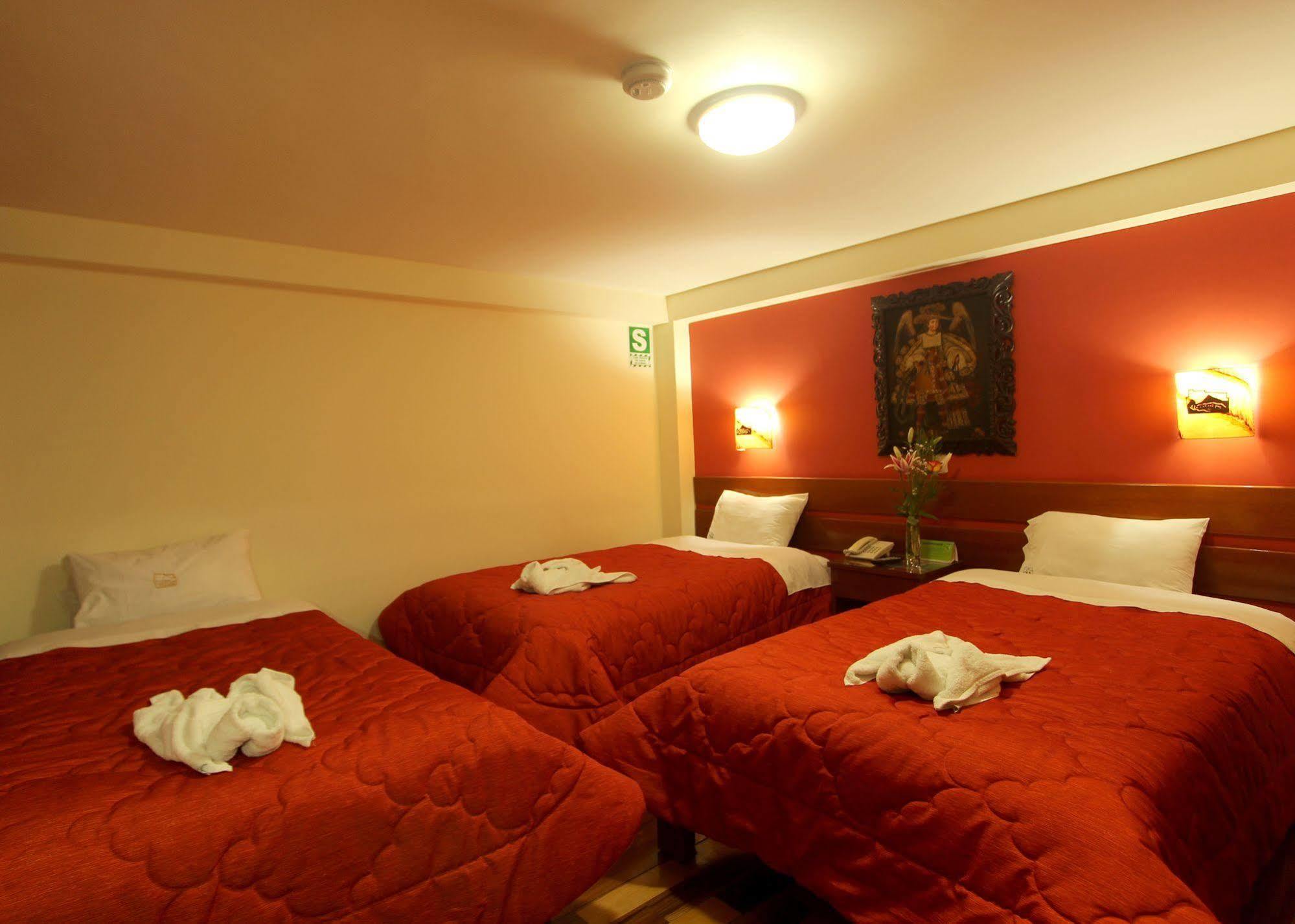 Kenamari Hotel 3*