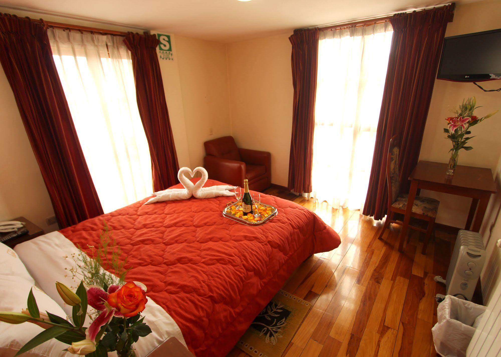 Kenamari Hotel