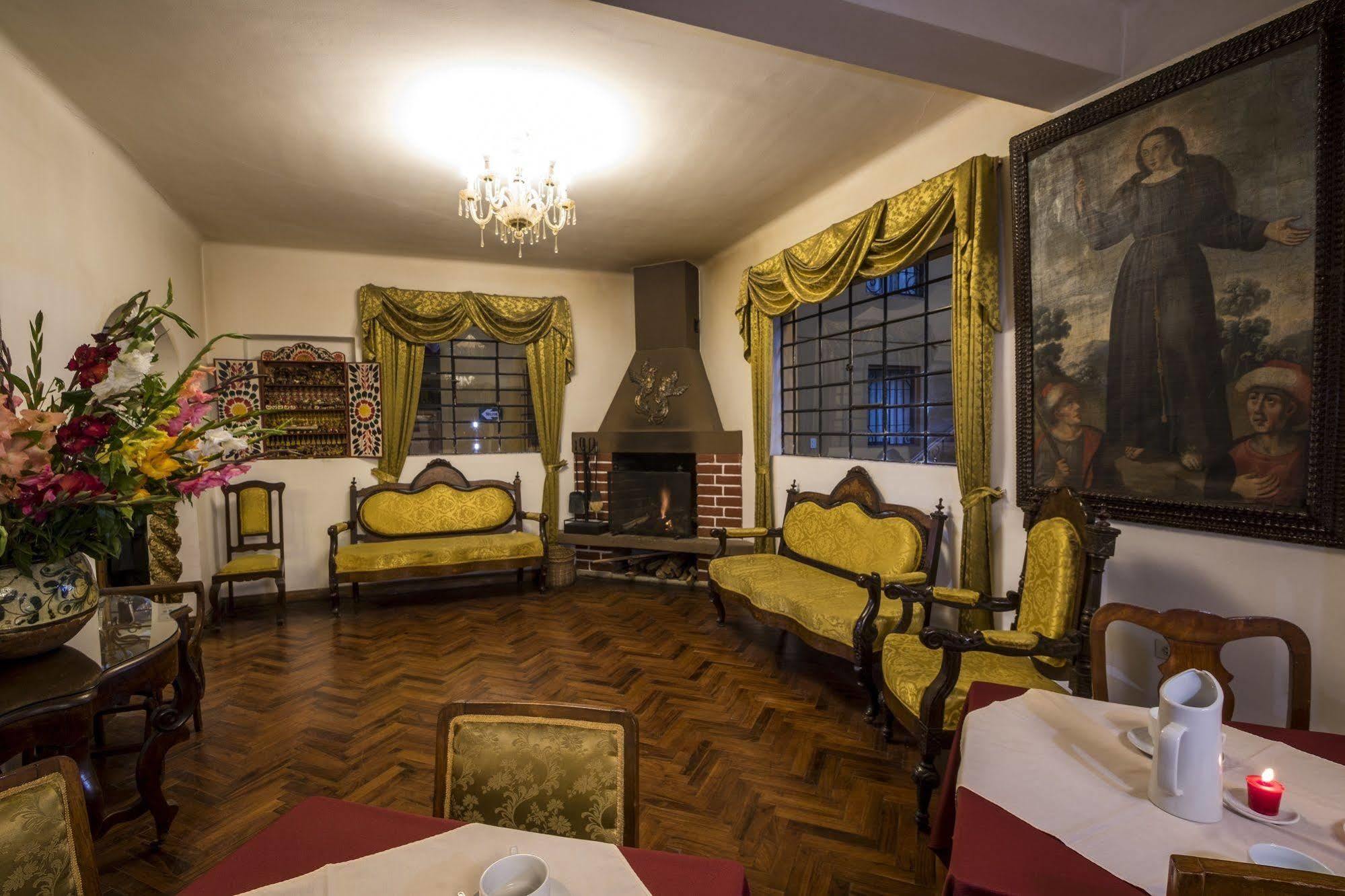 El Andariego Bed & Breakfast 3*