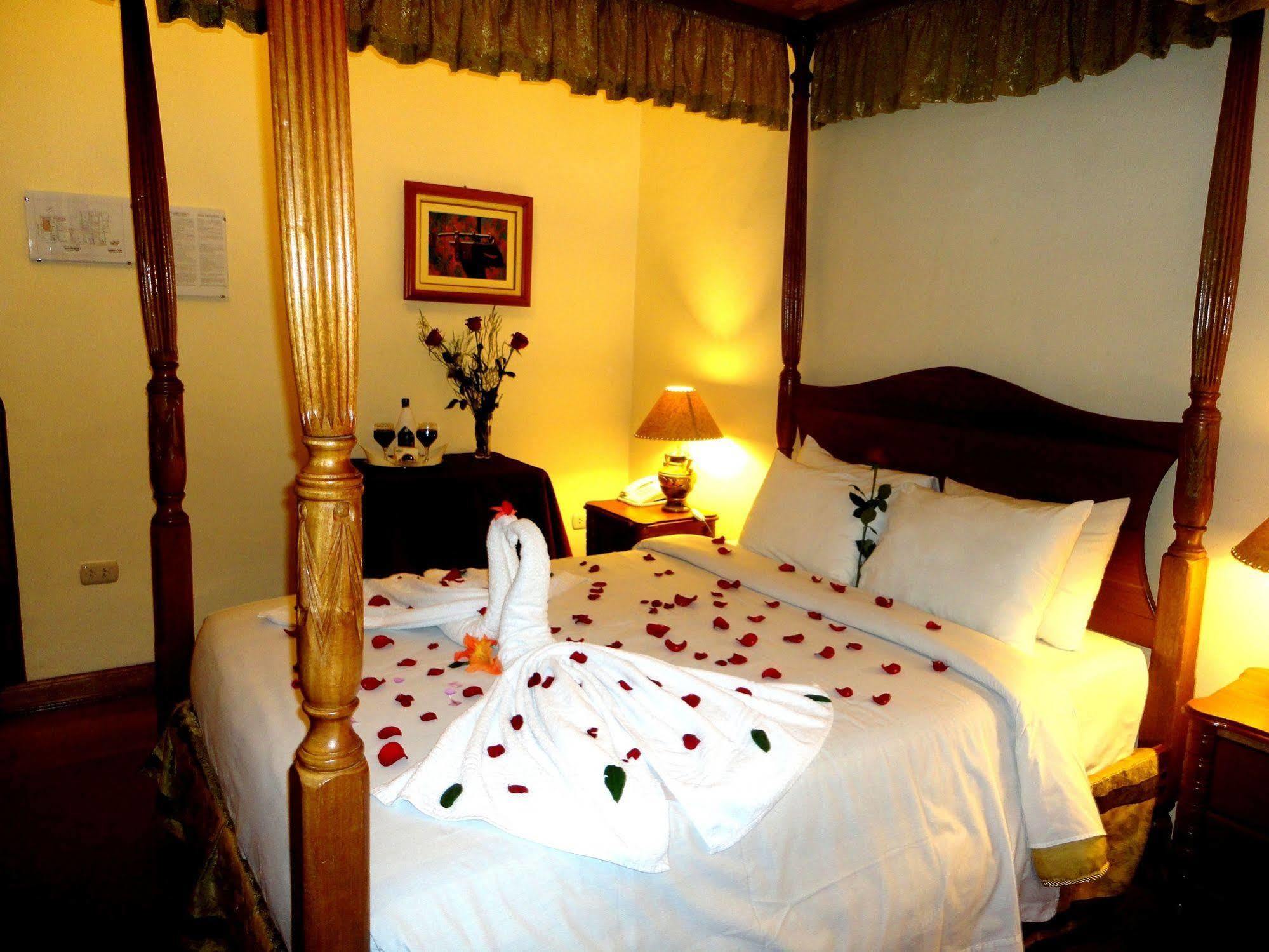 Midori Hotel