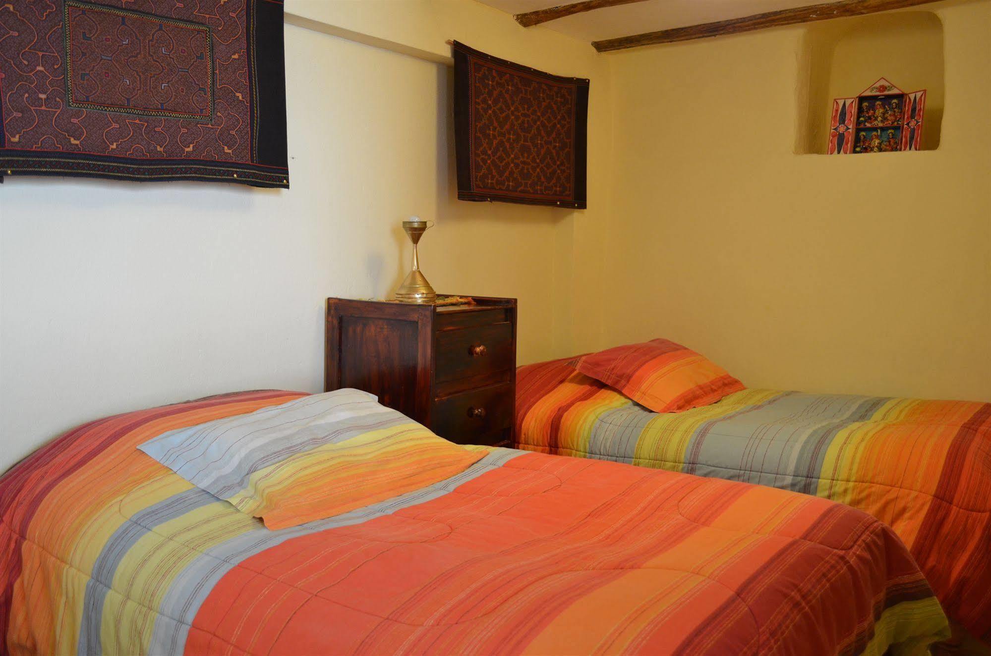 Casona Les Pleiades Bed & Breakfast