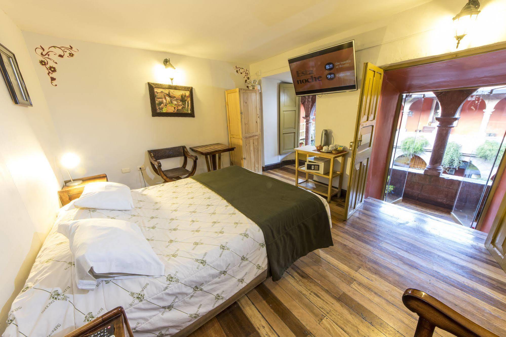 Ecopackers Hostels