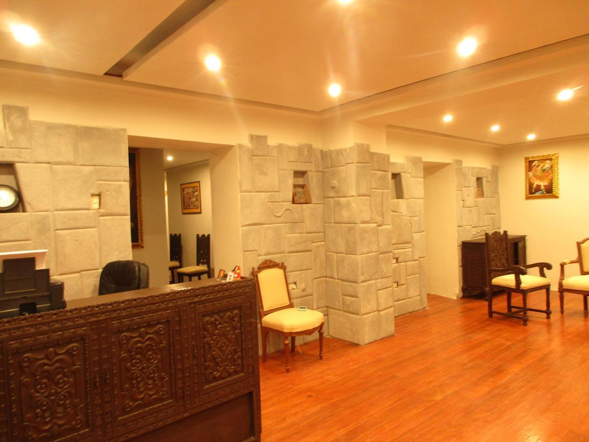 Boutique Gold Garden Hotel 3*
