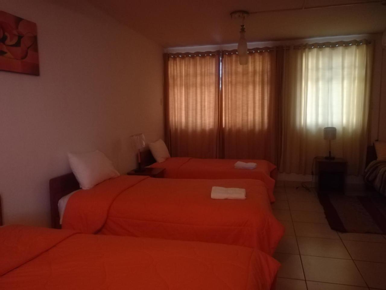Bed & Breakfast Keros 2*