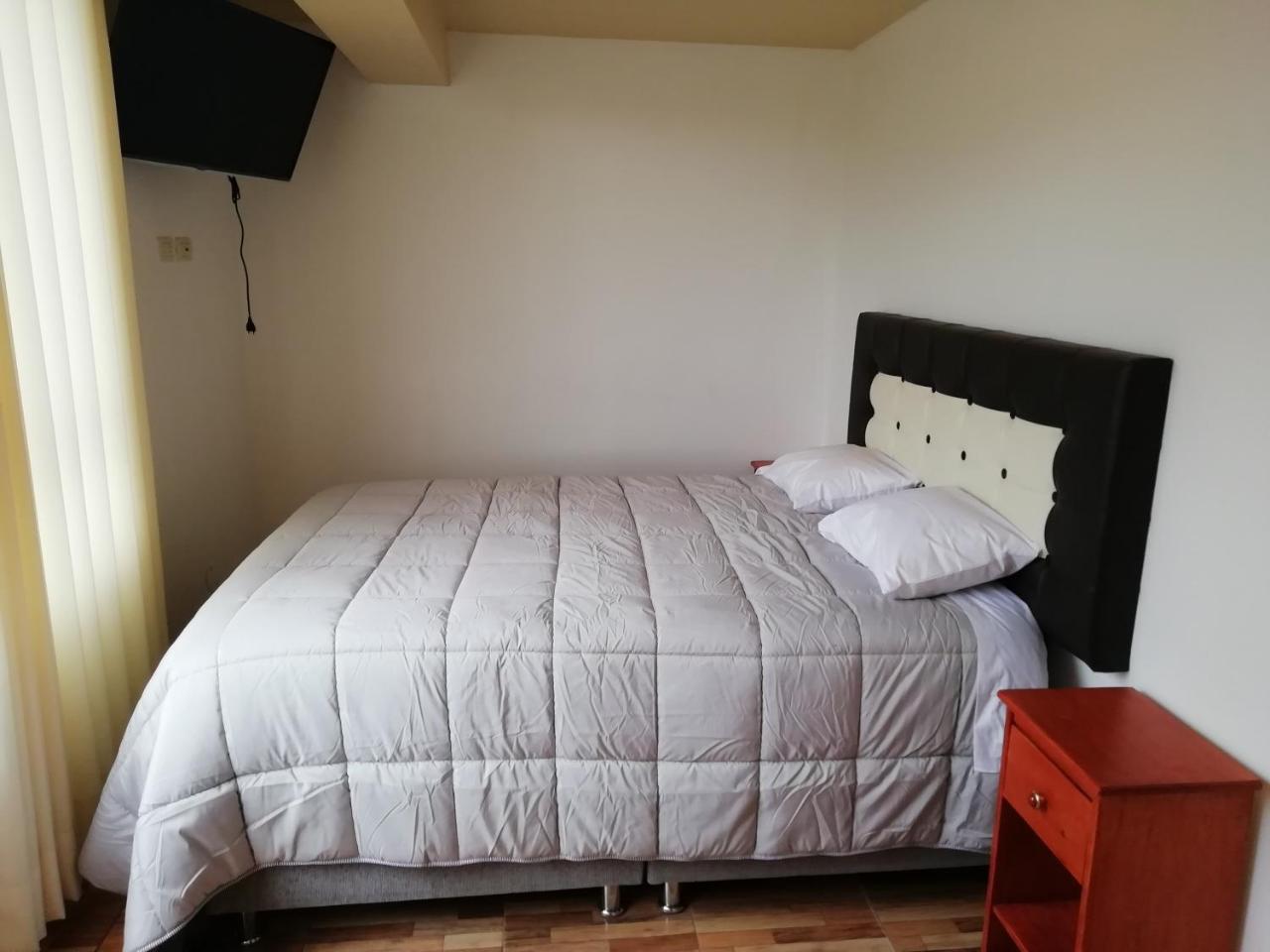 Rosa Elena 09 Pax Departamento Moderno Movilidad Incluida Apartamento