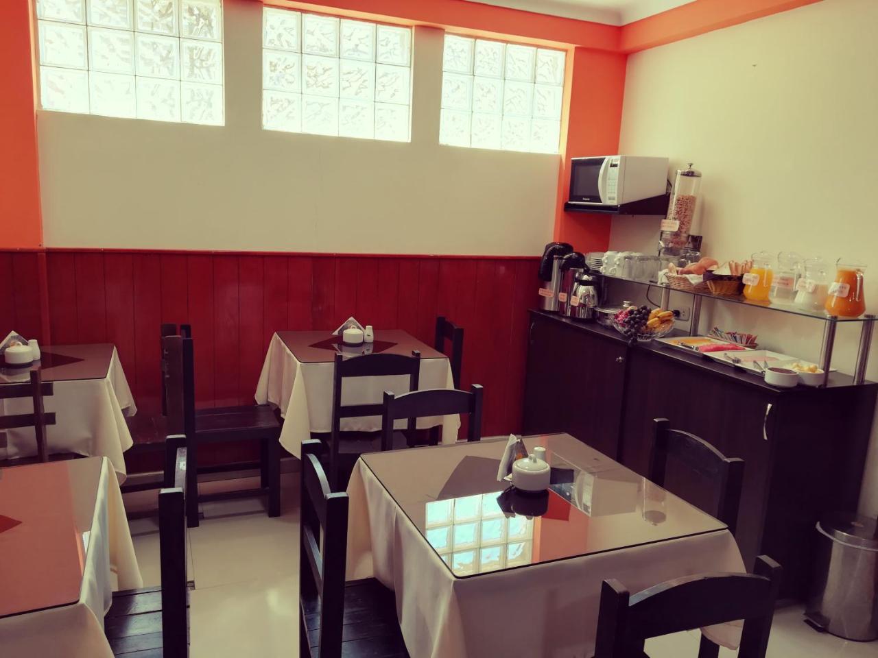 Pumas Guest house
