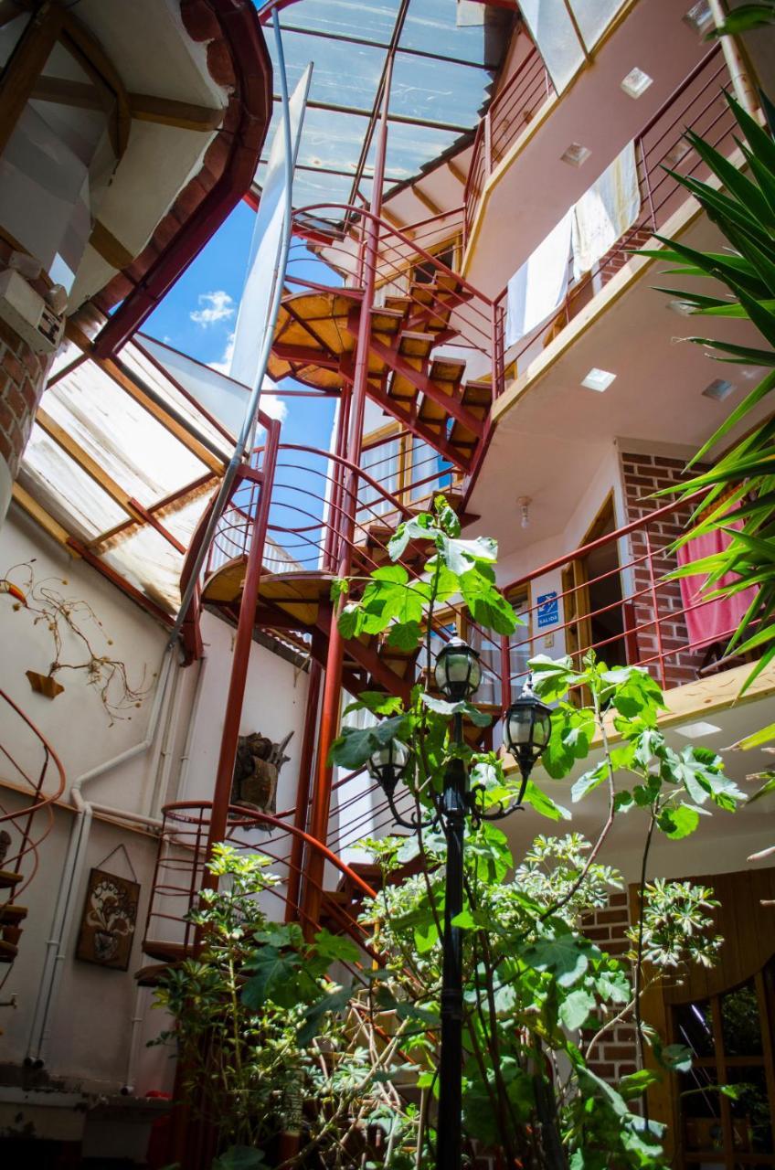 Qoritika Guest house