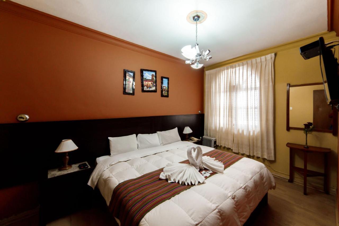 Carlos V Hotel