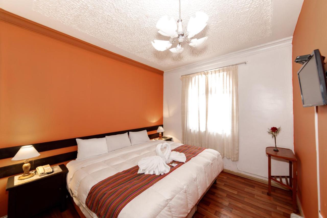 Hotel Carlos V 2*