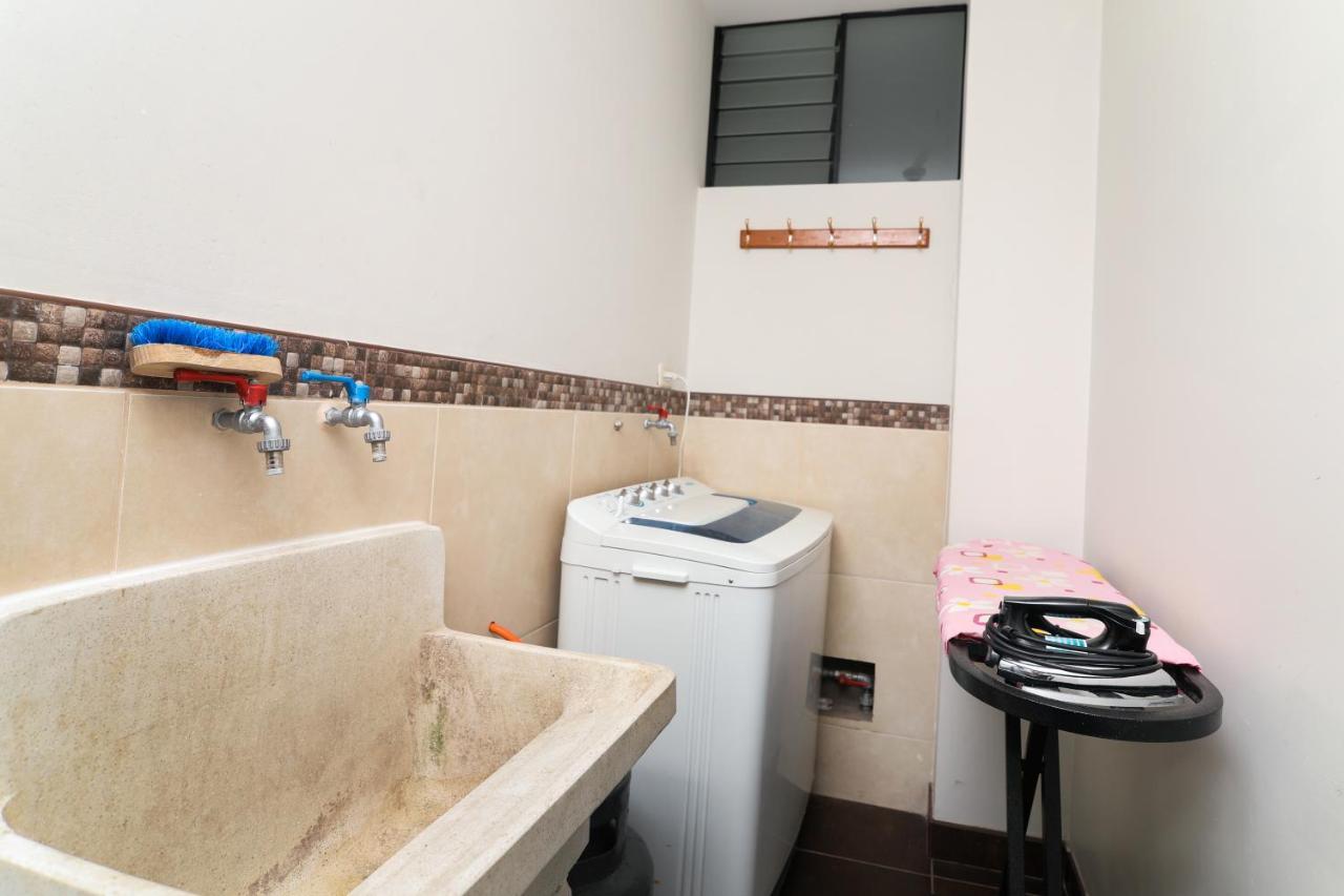 Residencial Emilio Apartment *