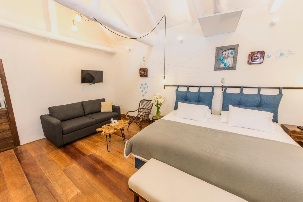 Hotel X.o Art House 3*