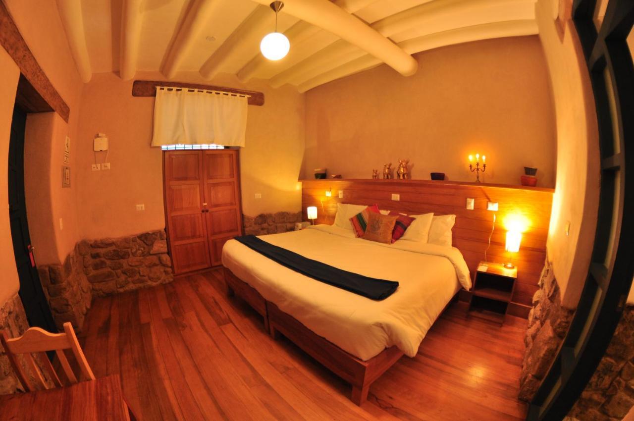 Nao Victoria Hotel 3*