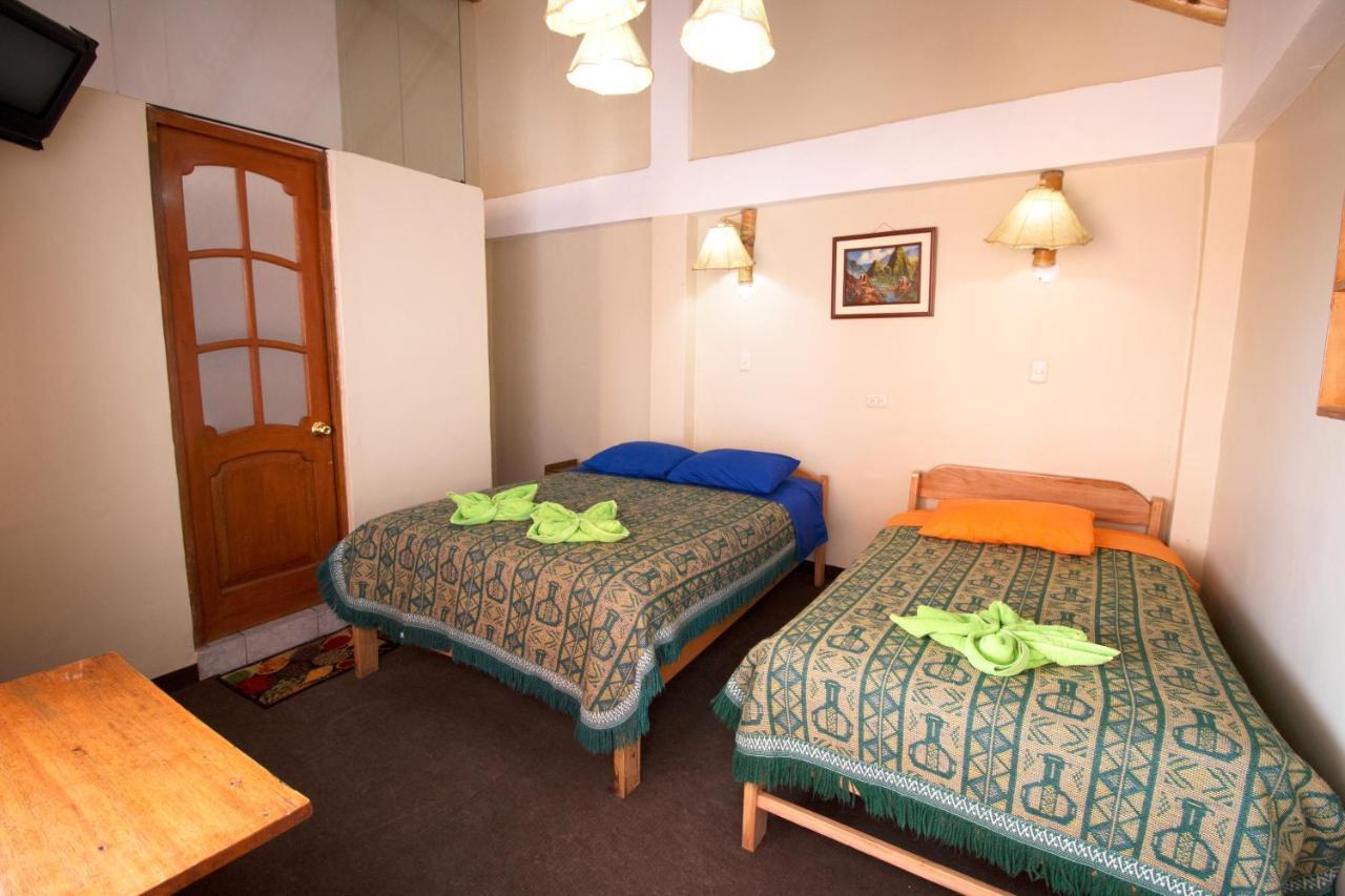 Wake Up Hostel *