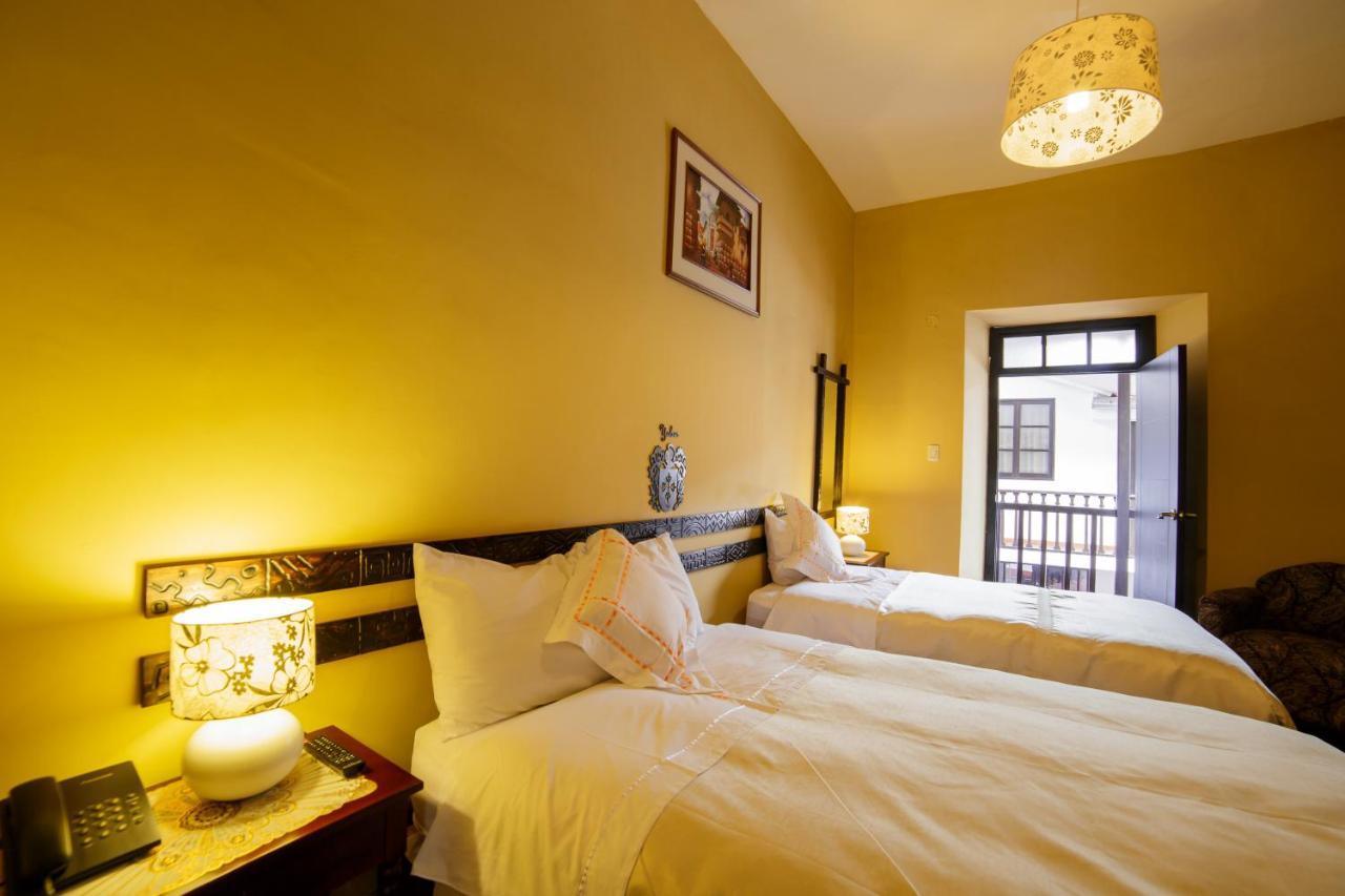 Yabar Plaza Hotel 3*
