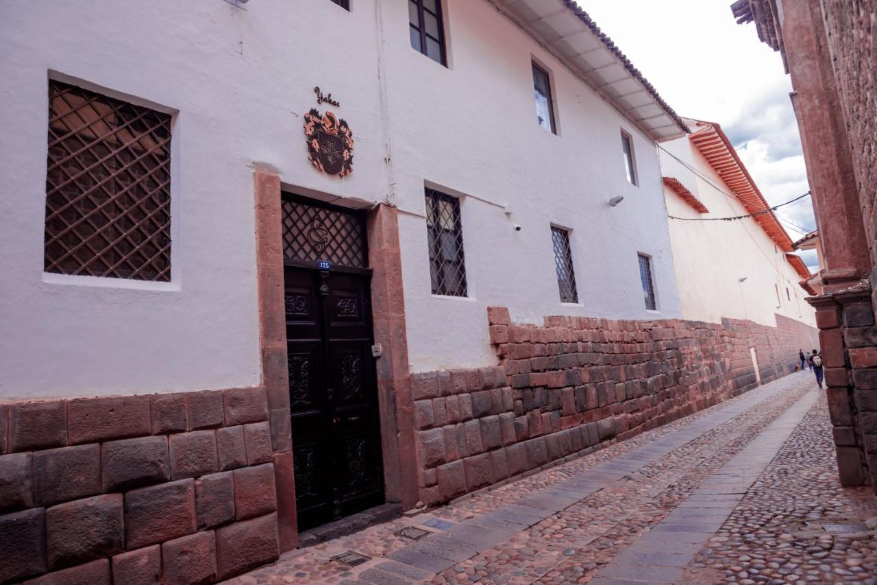Yabar Plaza I Cusco