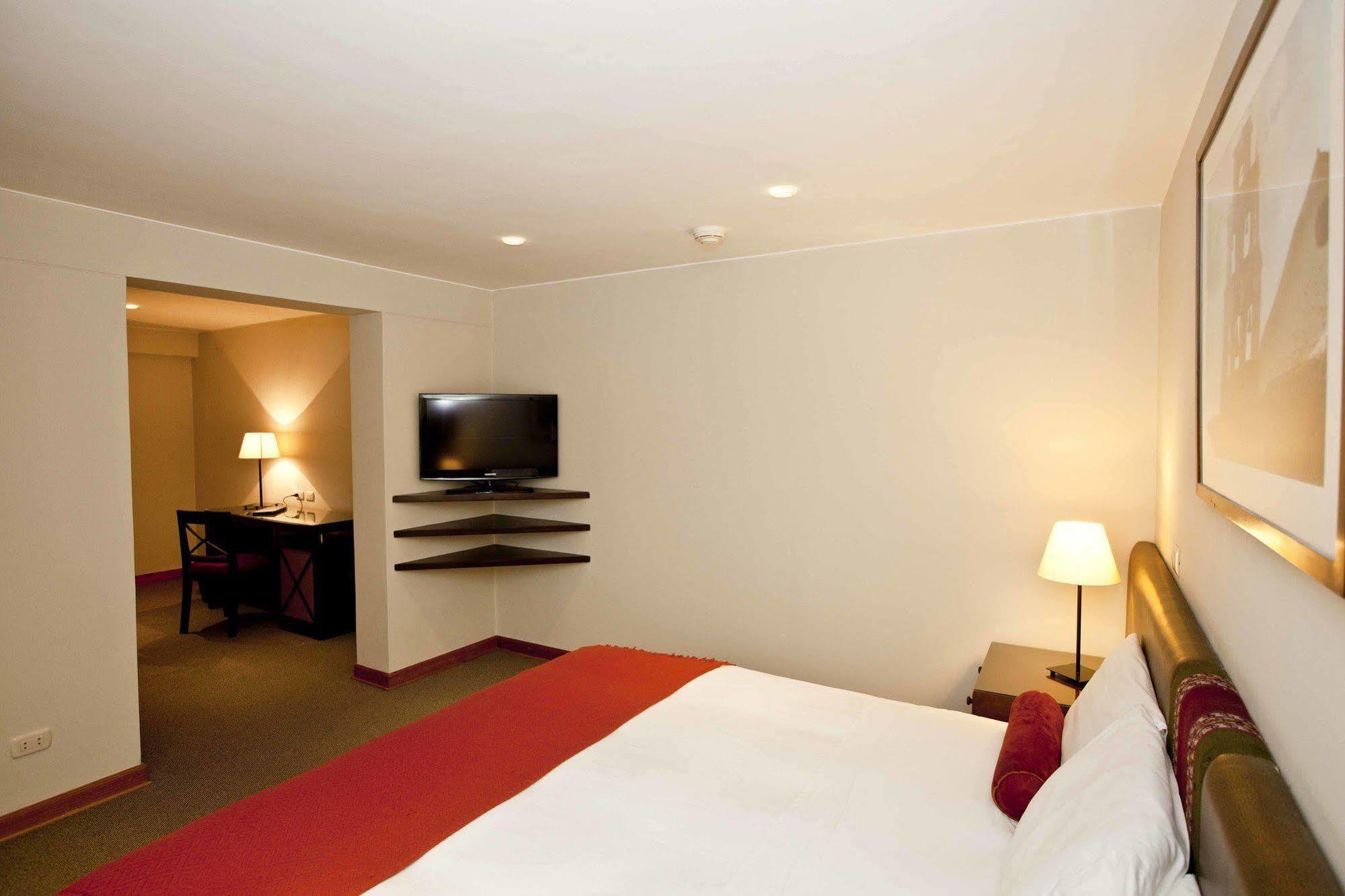Lp Portales Hotel Cuzco