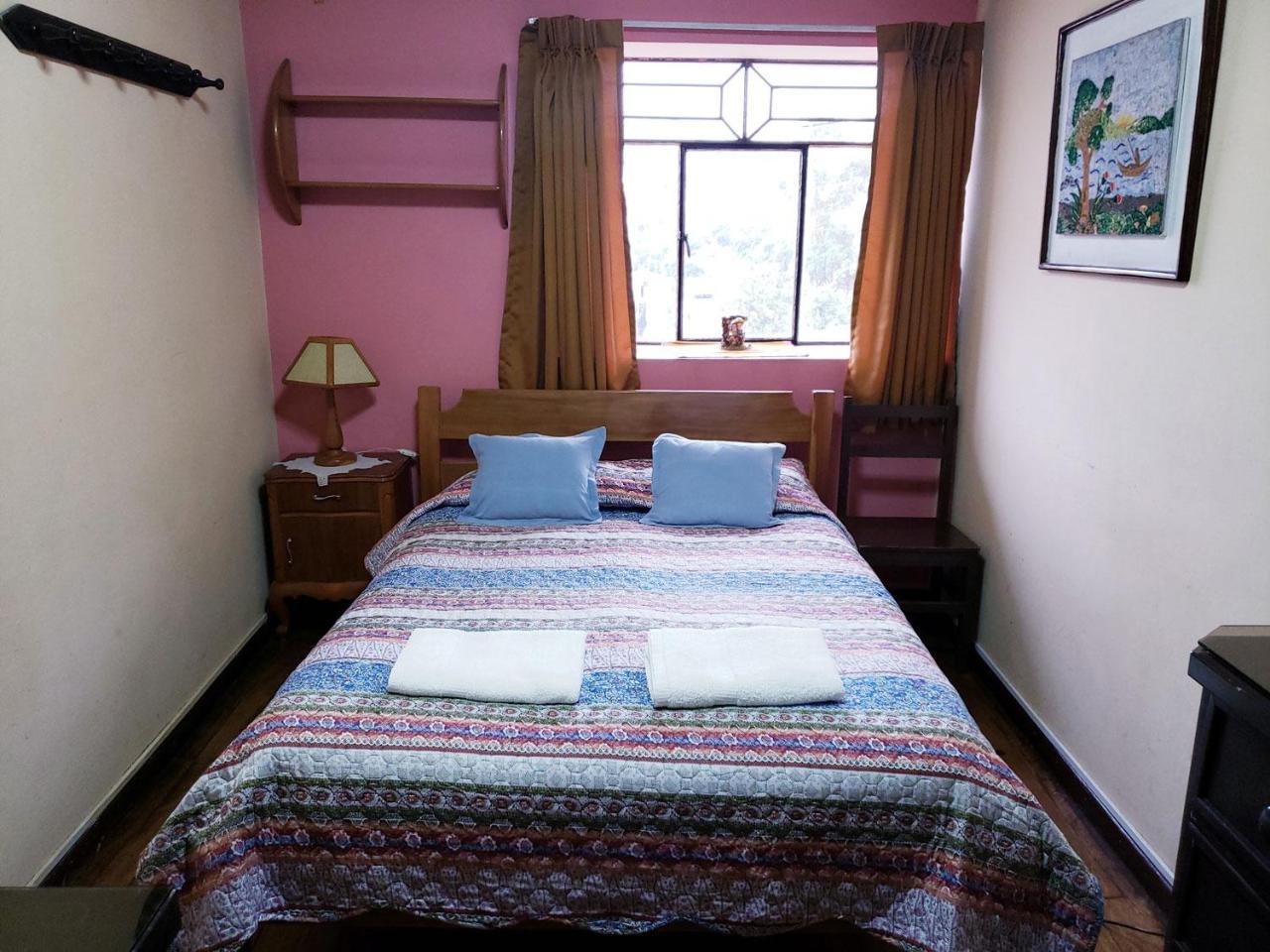 Hostel La Nuit Home