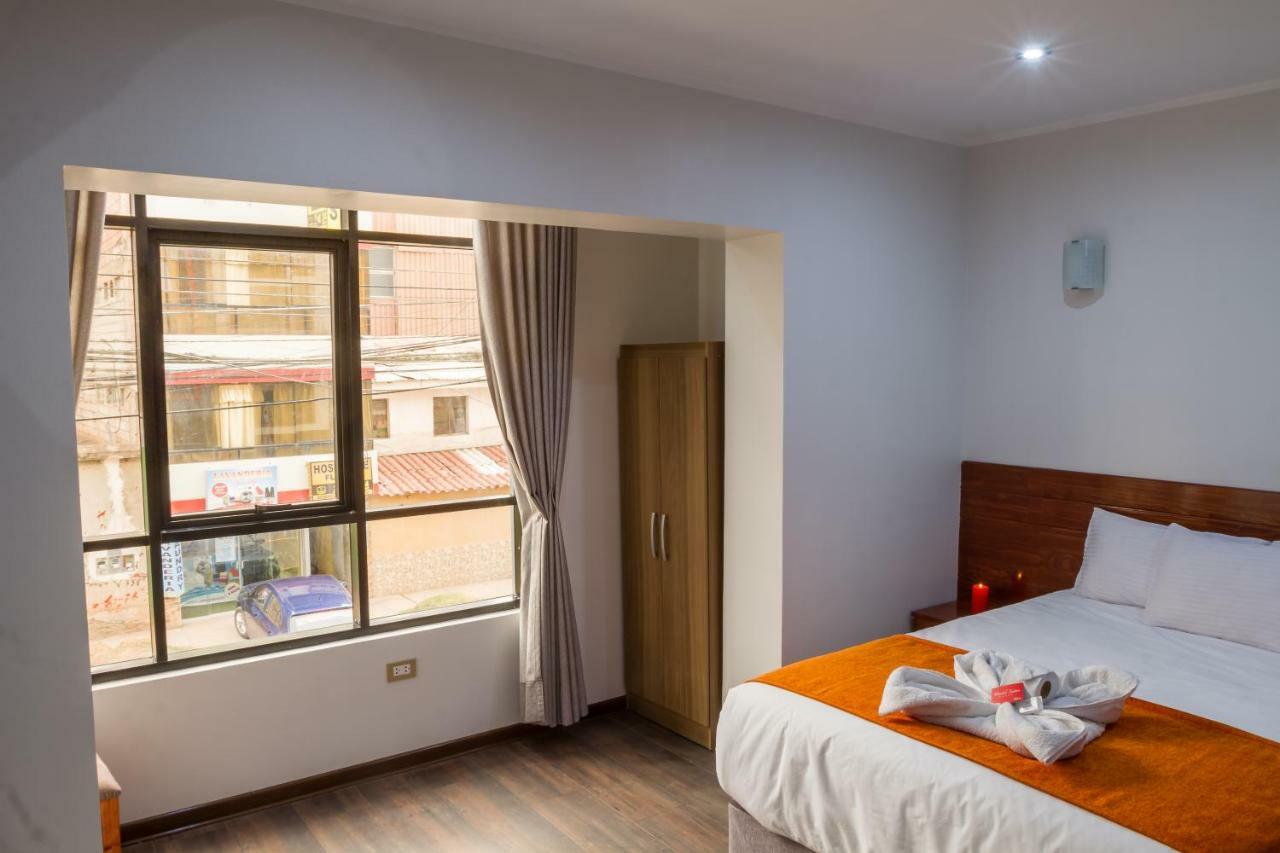 Chaska Suites Hotel *