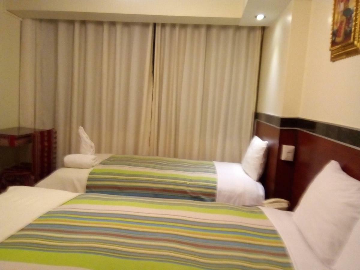Hotel Salones Del Inca
