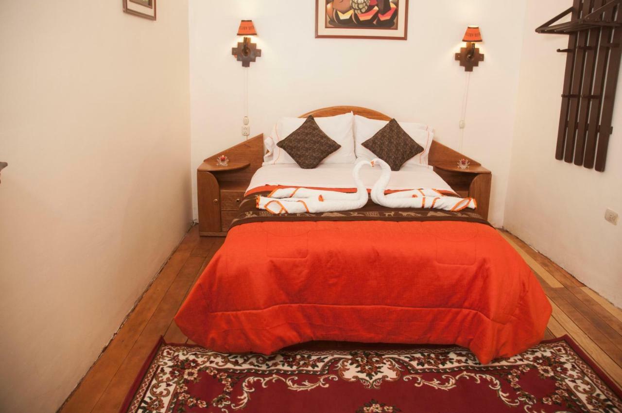 Golden House - 2*