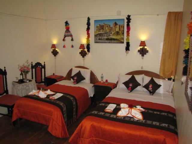 Golden House -