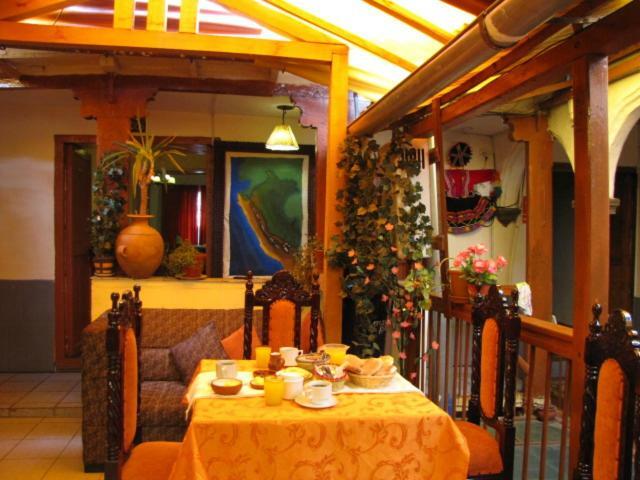 Golden House - 2* Cusco